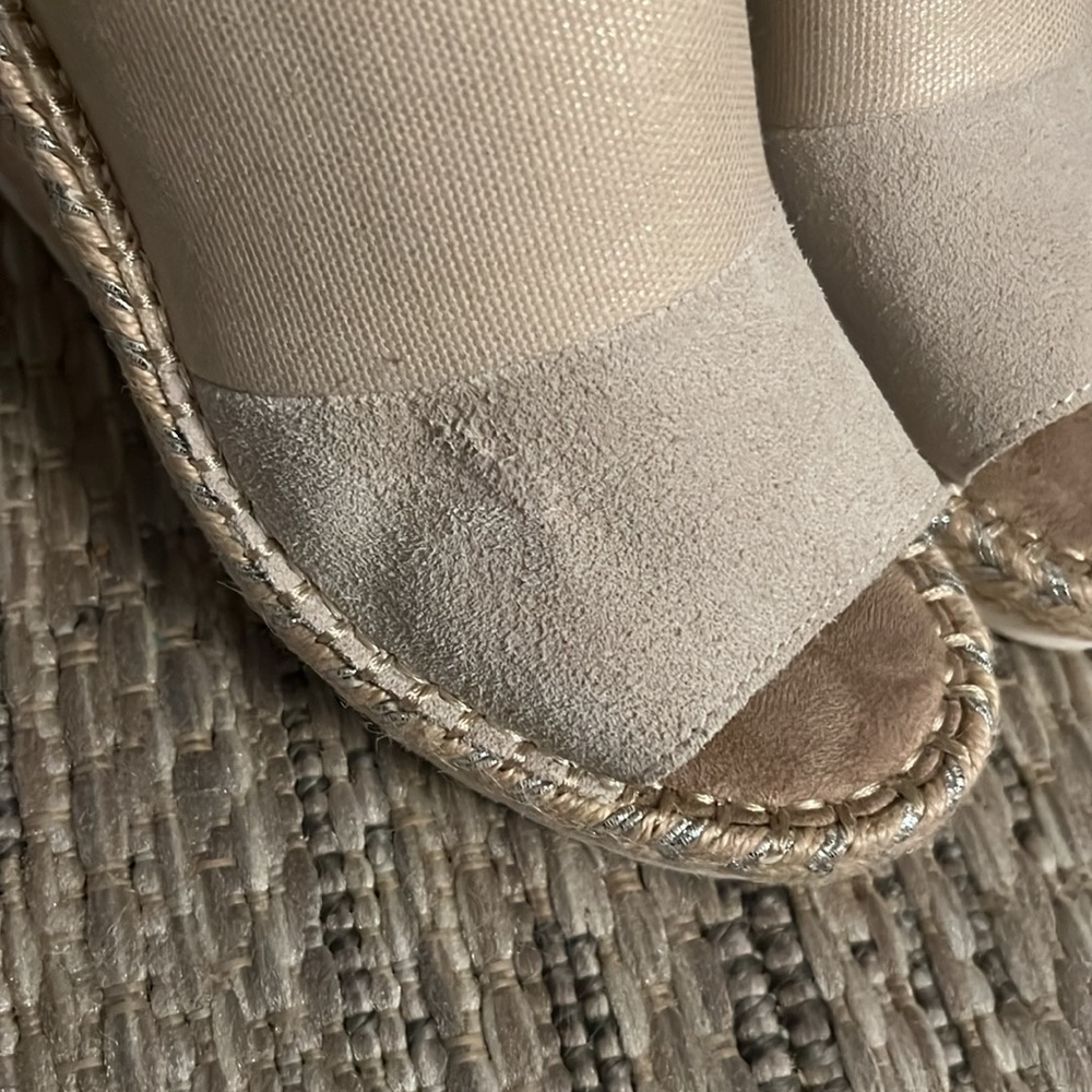 Toms Beige Espadrille Wedge Slides - Picture 6 of 6